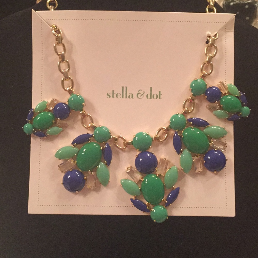 Stella&dot necklace